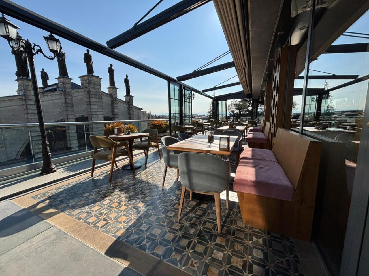 Grand Opera Hotel Kutaisi Exteriér fotografie